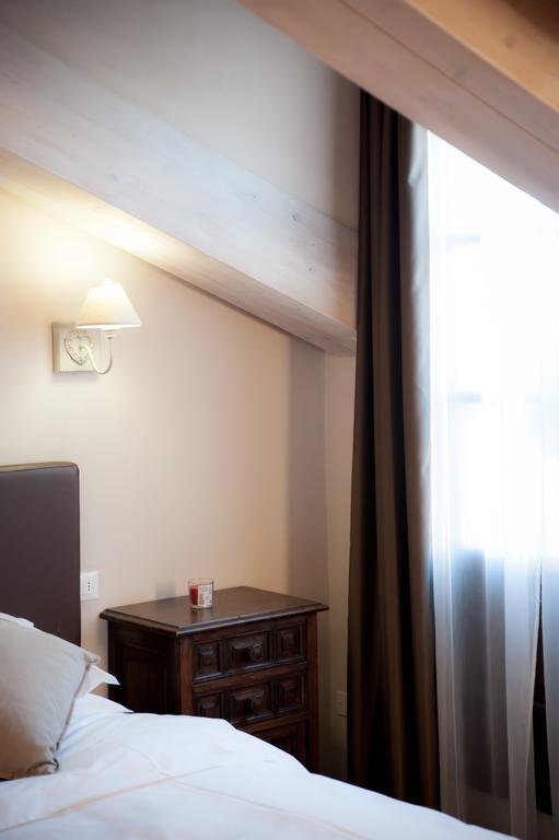 Casa Rosa Bed and Breakfast San Giuliano Milanese Buitenkant foto