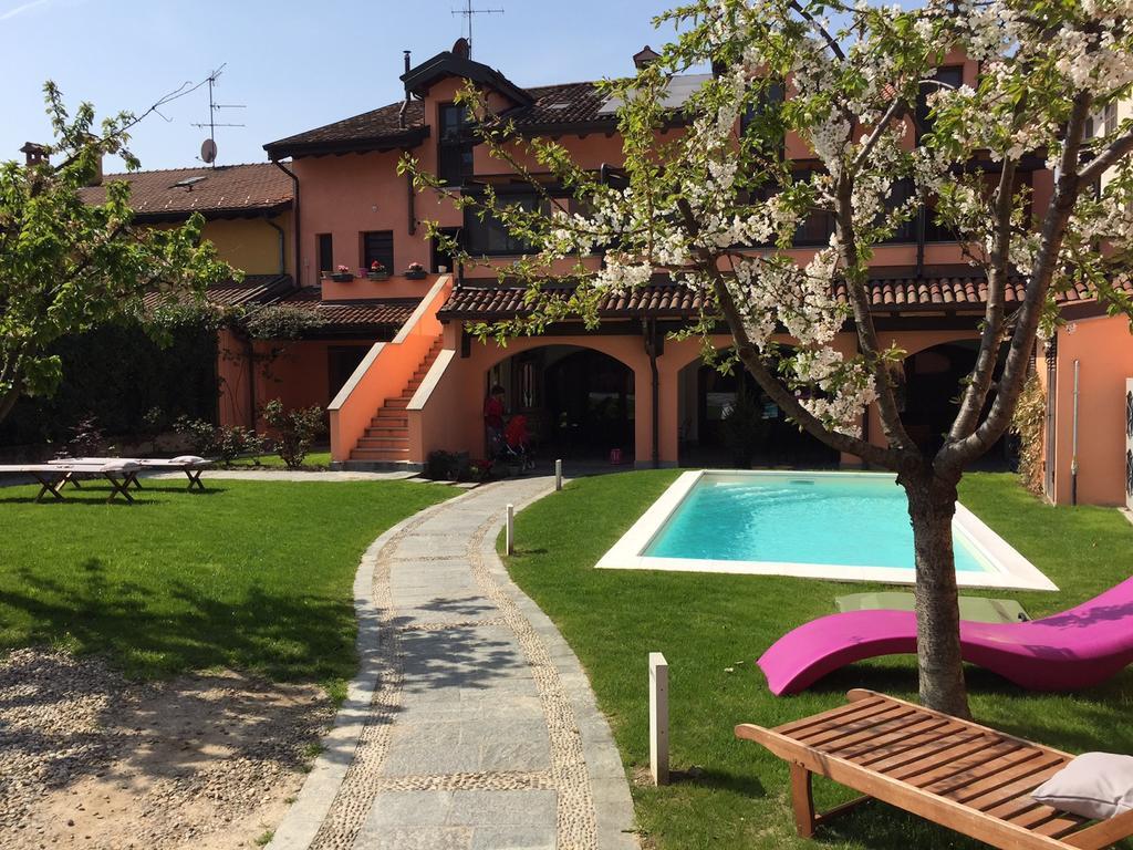 Casa Rosa Bed and Breakfast San Giuliano Milanese Buitenkant foto